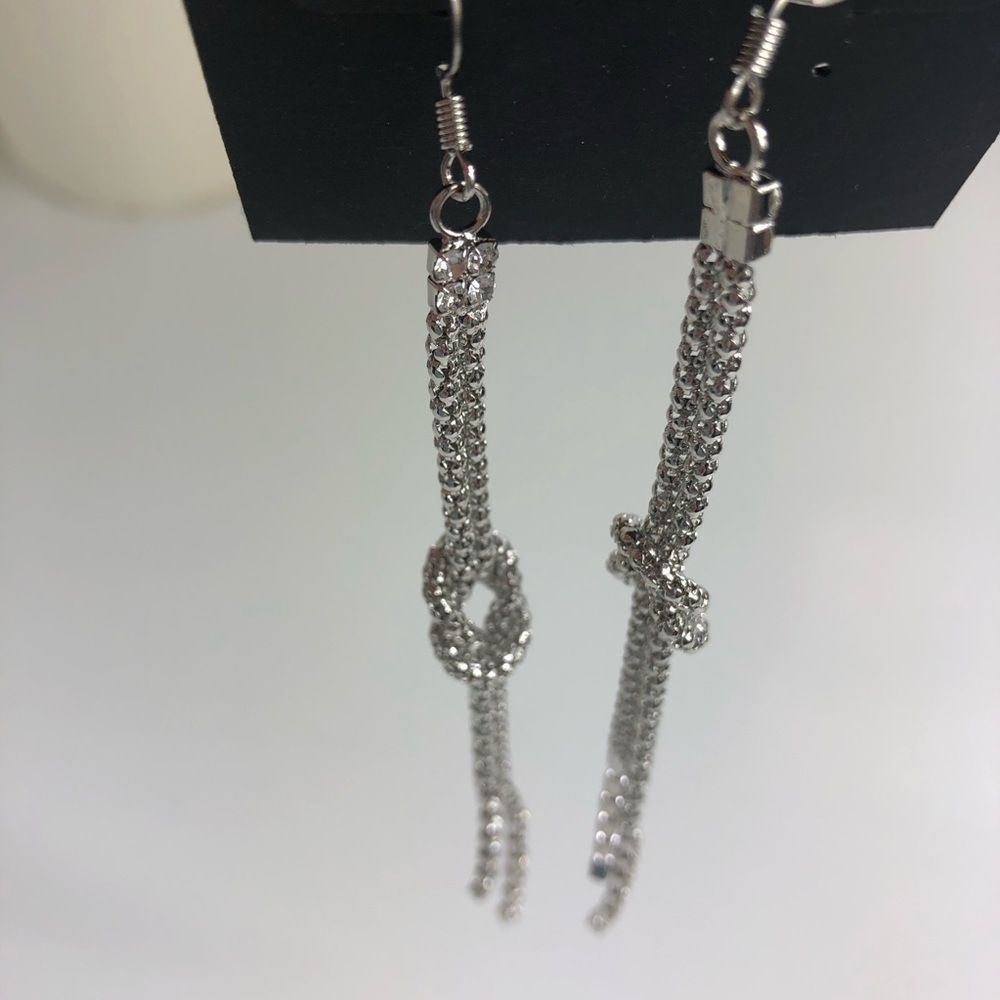 Guess earrings - Picture 1 of 11